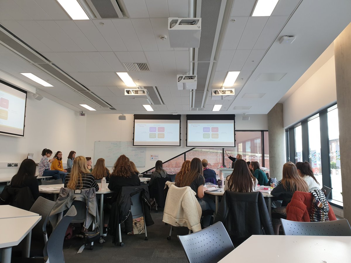 2210Lucy's tweet photo. Helen and @TallulahMachin kicking things off at the South Yorkshire @LangHorizons training weekend! An inspirational 2 days ahead! #mentoring #lovelanguages #multilingualworld https://t.co/k6rFkTN5pn