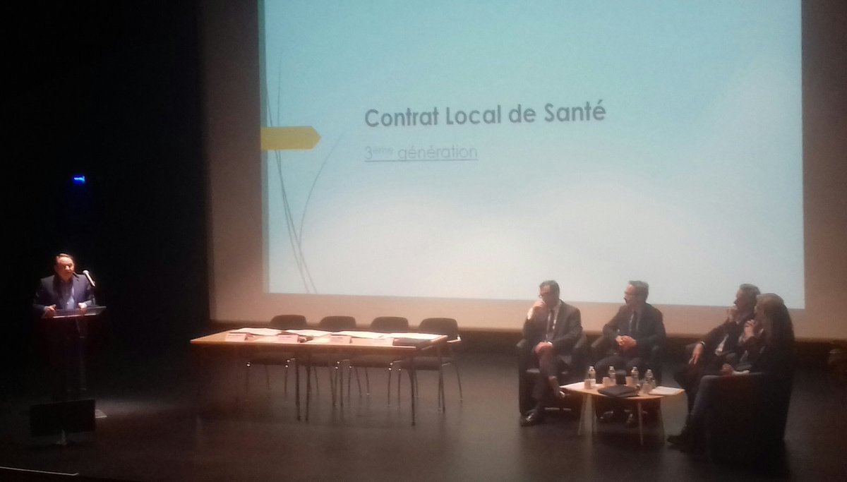 CHTB_Issoudun's tweet photo. Signature du Contrat Local de Santé, 3ème génération. Le Centre Hospitalier est un des acteurs majeurs depuis le 1er contrat local de santé  . #CLS https://t.co/NKOf9i6cLy