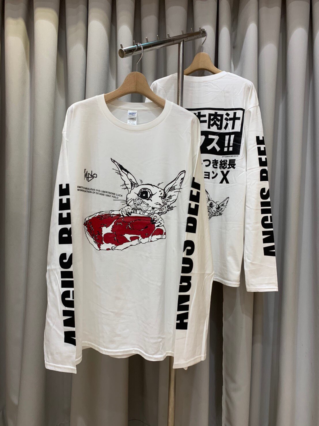 ロフトスキー越谷レイクタウン公式プレス ロフトスキーのおさらい こちらはモンスターゴッド キャット 編 キモ可愛いのか 格好いいのか それを決めるのはキミ次第 Official Hp T Co Tv0pu6jt7l Zozo Town T Co