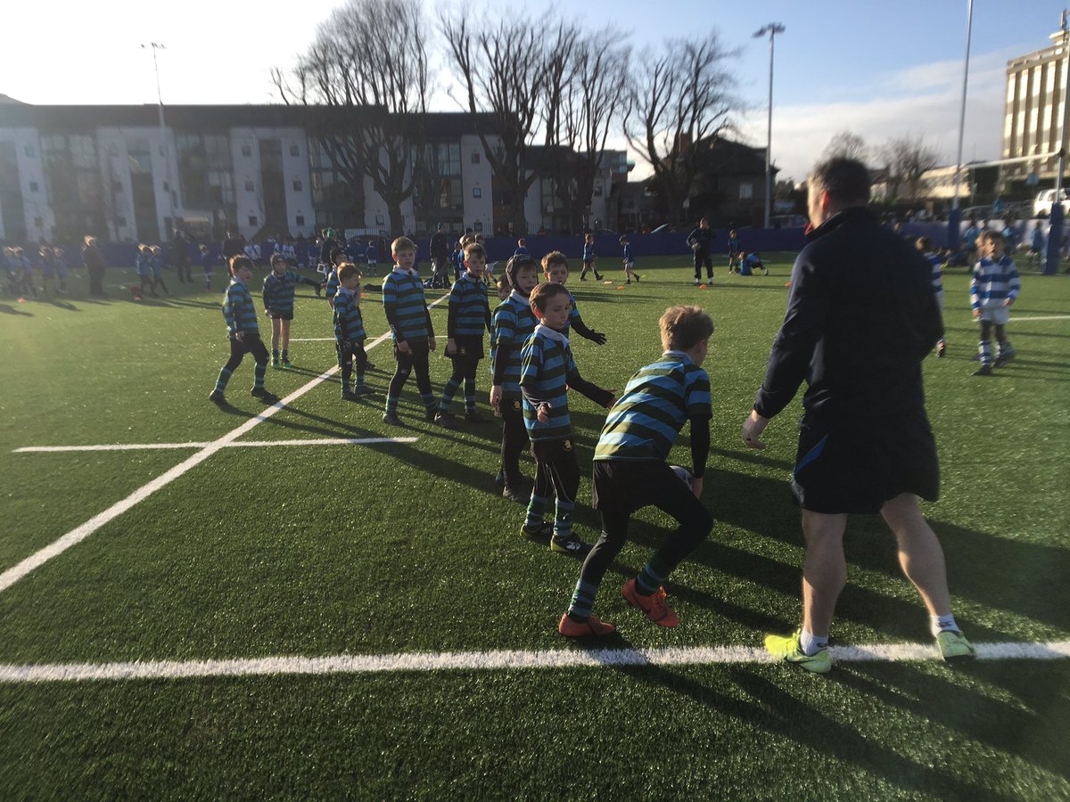 StGS_JunSport's tweet photo. Thanks to all @StMarysCSSp , @CUSLeesonSt and @stmcrugby for hosting this morning’s rugby blitz. @StGS_JunSport had a great morning.🏆🏉 https://t.co/7IWO4Nh9If