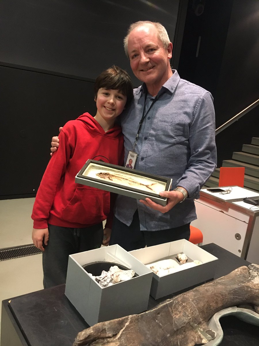 MSprostranova's tweet photo. So much #FoodForThought always! Thank you @NHM_London for #NHMLates Oustanding talk by #MarkGraham Senior #Fossil Preparator! Did you know that๐ crocodiles and birds ๐ฆ
are more closely related than crocodiles to๐ฆ๐ขor๐... + dinosaurs are still roaming our world today...๐๐ฆ๐ฆ
https://t.co/vEsnUZvPpi