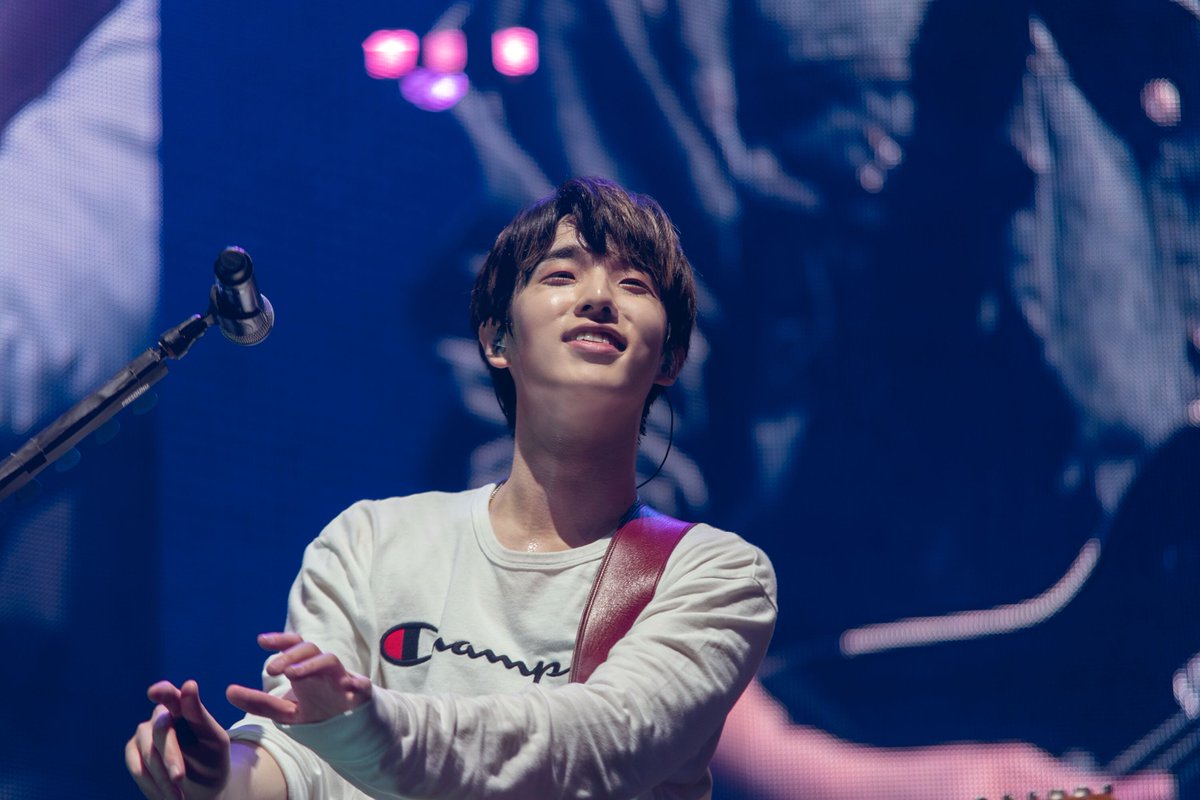 _mymusictaste's tweet photo. #DAY6inMadrid was the last show of the #GRAVITY tour!

Thank you to all the #MyDays who came out. We hope you had a very warm winter with @day6official! 🐥🐻🦊🐰🐶🌱💛

#DAY6 #데이식스 #DAY6inEurope #GRAVITY with #MyMusicTaste https://t.co/abAdwGPYdj