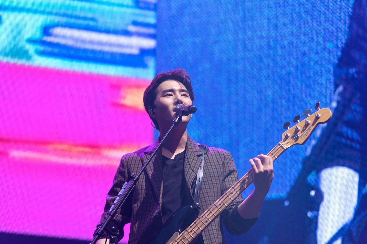 _mymusictaste's tweet photo. #DAY6inMadrid was the last show of the #GRAVITY tour!

Thank you to all the #MyDays who came out. We hope you had a very warm winter with @day6official! 🐥🐻🦊🐰🐶🌱💛

#DAY6 #데이식스 #DAY6inEurope #GRAVITY with #MyMusicTaste https://t.co/abAdwGPYdj