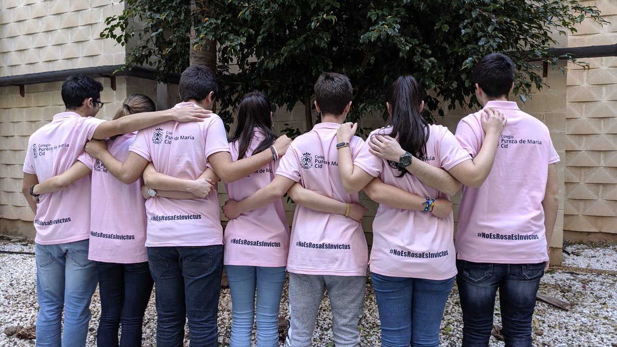 invictusfll's tweet photo. A falta de 7 días para la @FLLSpain @UPVCampusAlcoy 🤖 os presentamos las equipaciones 👕 que llevaremos el próximo sábado 📅

Tenemos muchas ganas de que llegue el gran día 😍

Hasta entonces... ¡A seguir trabajando!

#NoEsRosaEsInvictus
#FLLUPVAlcoi https://t.co/ulVop0tkAC