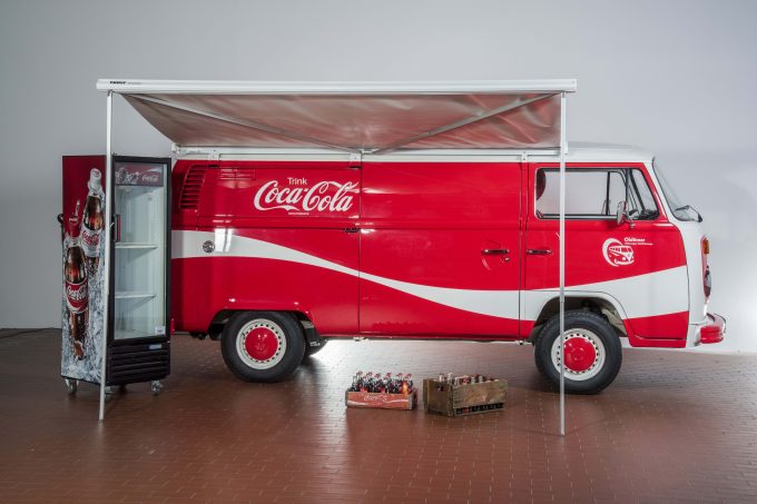 Pldauto's tweet photo. @vw_france sera présent au prochain salon @RetromobileFR 2020 ! 😎
Il y exposera quelques-uns de ses vans les plus emblématiques.

#retromobile #vw #auto #emblematique #vintage #retro

https://t.co/v3Z7NGi3QB

©DR https://t.co/c3VhrVEnVA