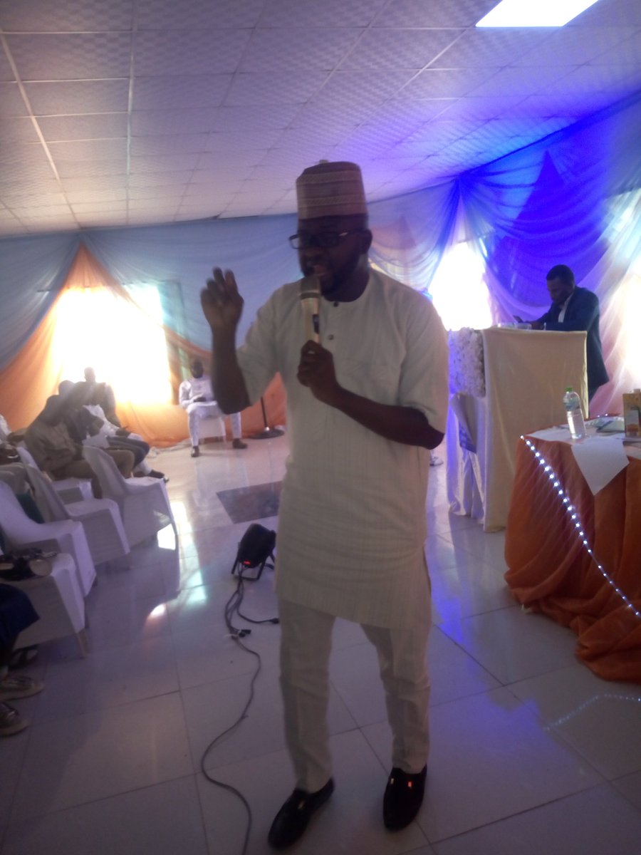 SHOPEN_ONLINE's tweet photo. UPDATE:
Live from Nigeria bars Association hall , inside high court Ilorin at Grand-Charity youth Development grand opening ceremony
Happening now : @Lawal1st delivering his lecture on YOUTH DEVELOPMENT AND ENTREPRENEURSHIP
#ShopenLive
©SHO PEN ONLINE https://t.co/fut5yb5cJH