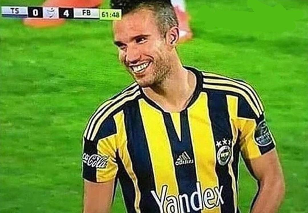 NSmac's tweet photo. Hamsicik hazır ol son 4 saat fenerbahçe geliyor #FenerinMaçıVar https://t.co/fa8KO2dXPk