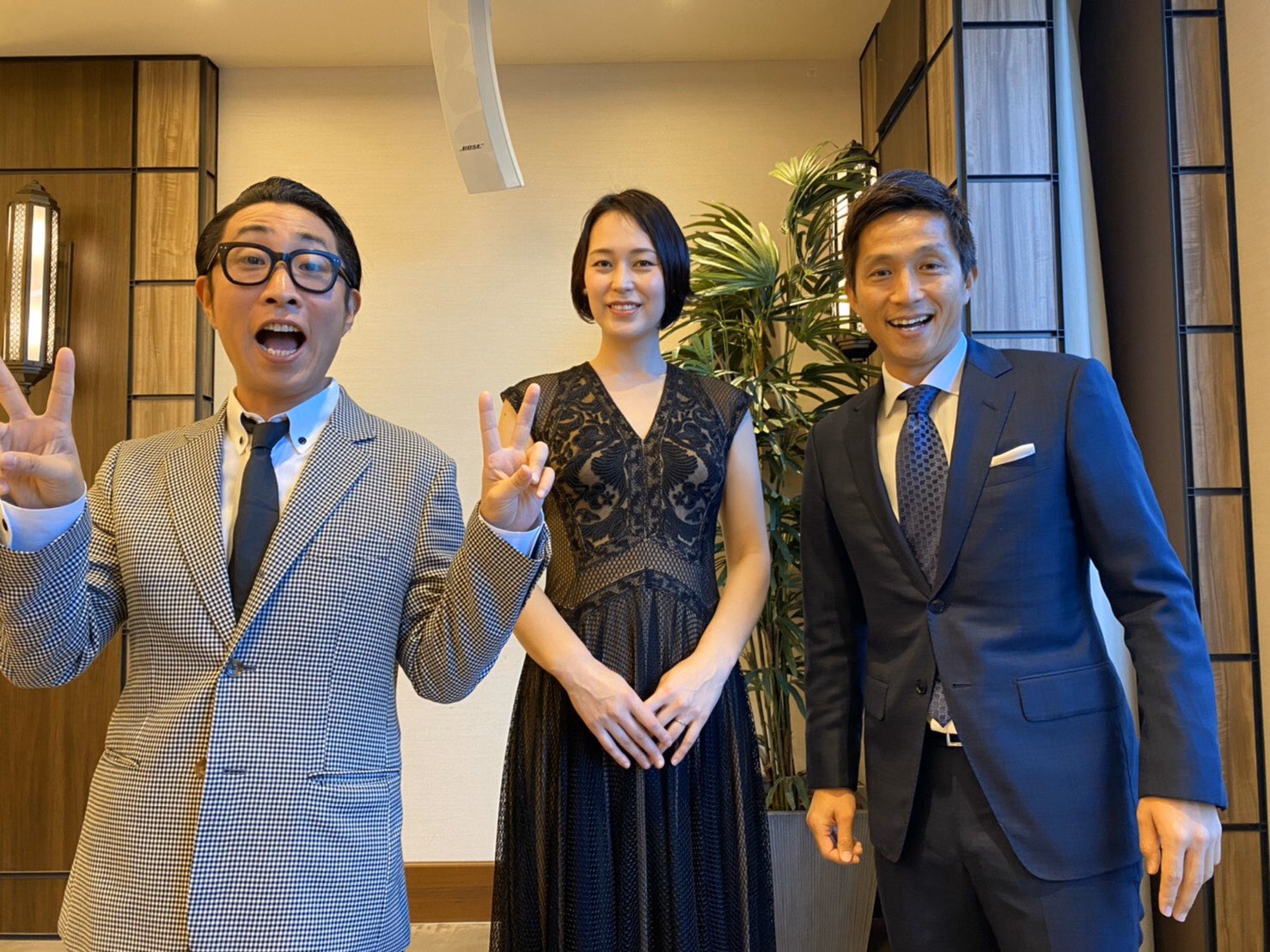 福西崇史 𝐓𝐚𝐤𝐚𝐬𝐡𝐢 𝐅𝐮𝐤𝐮𝐧𝐢𝐬𝐡𝐢 ワカチコと あっ ゆってぃ と大山加奈さんと そして中西永輔さんと 楽しい宴でした ゆってぃ 大山加奈 福西崇史 中西永輔 結婚披露宴 友人 お祝いっていいね 小さいことは気に