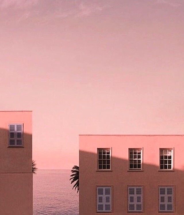 NFN_UK's tweet photo. Dreaming of 🌞 https://t.co/tUZ7rpnTpN