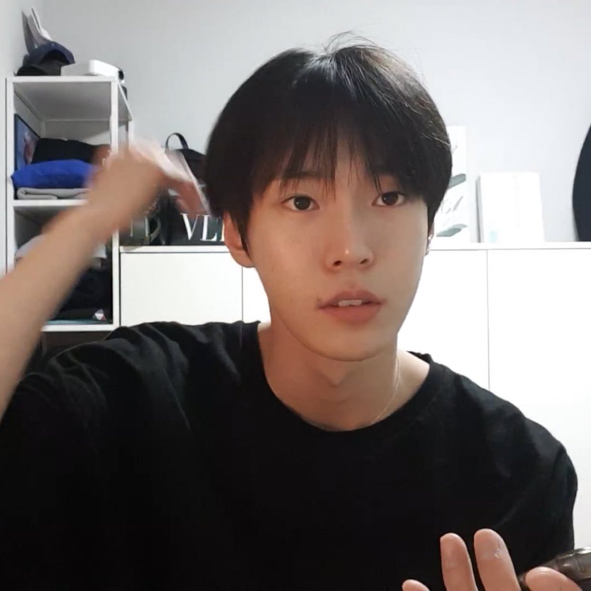 febyou_'s tweet photo. เขารู้วิธีที่จะทำให้เราสติแตก https://t.co/7AHJGhHDza