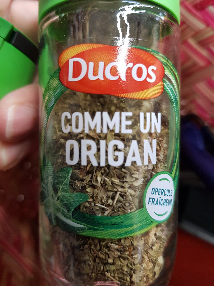 Beababa2's tweet photo. Je crois que #ducros il se décarcasse plutôt pour faire de l'humour ... https://t.co/01BRweZqF5
