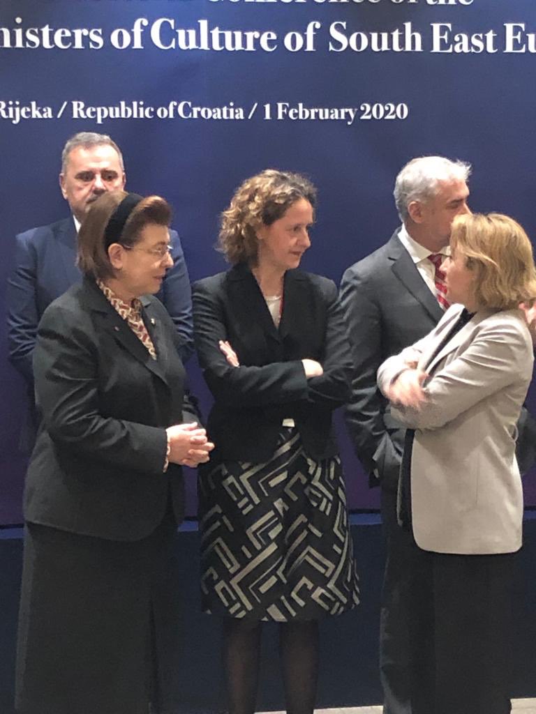 TCKulturTurizm's tweet photo. Bakan Yardımcımız @OzgulOzkanYAVUZ Bakanlığımızı temsilen, Hırvatistan Dönem Başkanlığı’nda Rijeka’da gerçekleşen Güneydoğu Avrupa Ülkeleri Kültür Bakanları Konseyi Toplantısı’na katıldı. #CoMoCoSEE https://t.co/oDChLRoTdh