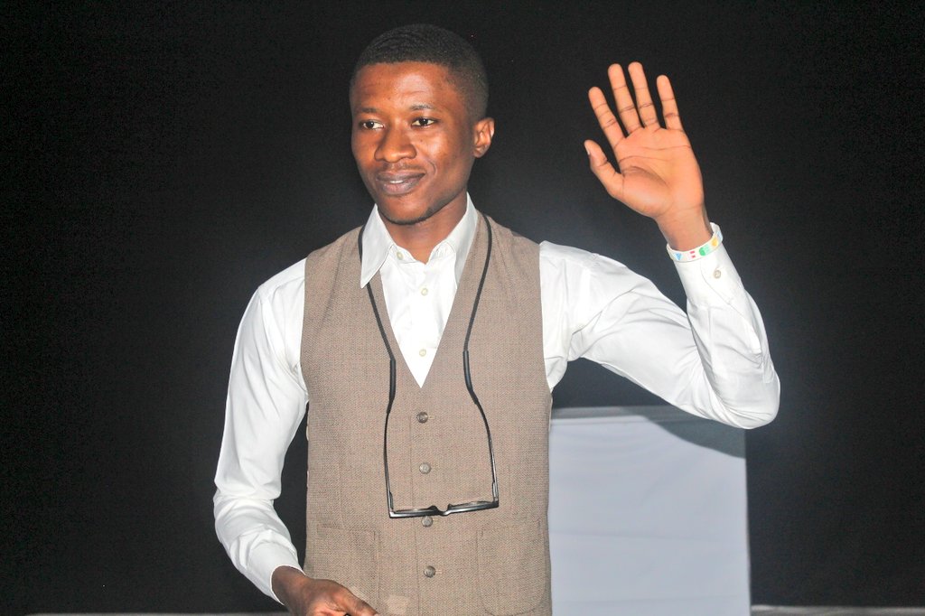 FemcodeA's tweet photo. Amazing Compere @BuchiUbani
.
Thanks for the warm reception ,thanks for making us smile all through !
#FemCodeAfrica
#CareerPath2020 https://t.co/PKCxNlmdfe