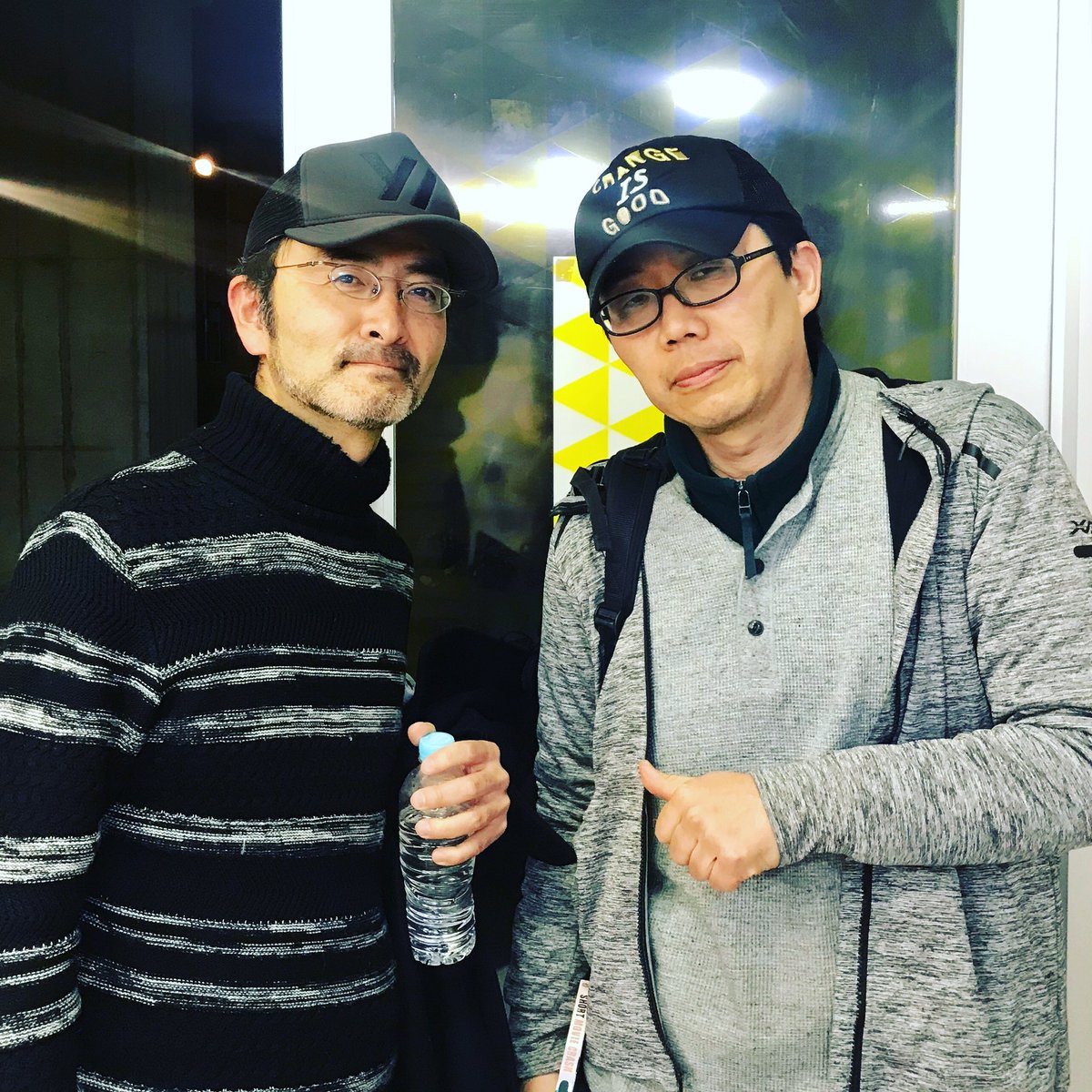 RintaroWatanabe's tweet photo. SNSではやり取りはしているが会うのは割と久しぶりなので古舘さんと写真を撮ってみました
帰りにENBUゼミの古舘さんのWSを見学した時のことを急に思い出しました
#noddin
#noddin2020 https://t.co/n17UjVzr4K