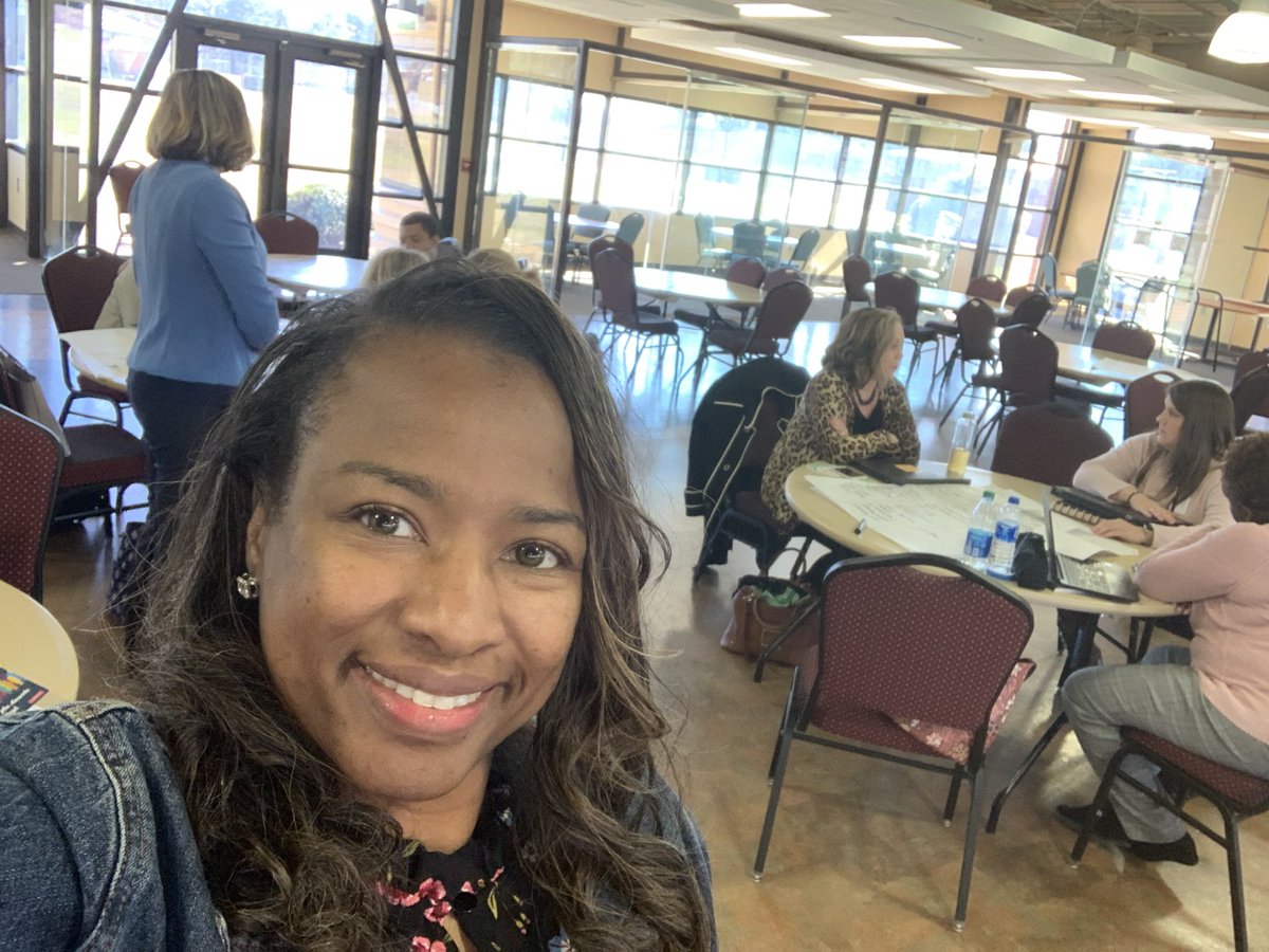 Ls08S's tweet photo. This week has been stellar! From PLO-Data Driven PLCs with Impact to Collaborative Planning in ELA 3rd Grade in Williamsburg Co. Schools to School Poverty Training for PLP schools With Tammy Pawloski. Reading Achievement, Cultually Responsive Practices R happening all over SC!❤️ https://t.co/092Qj6A8j2