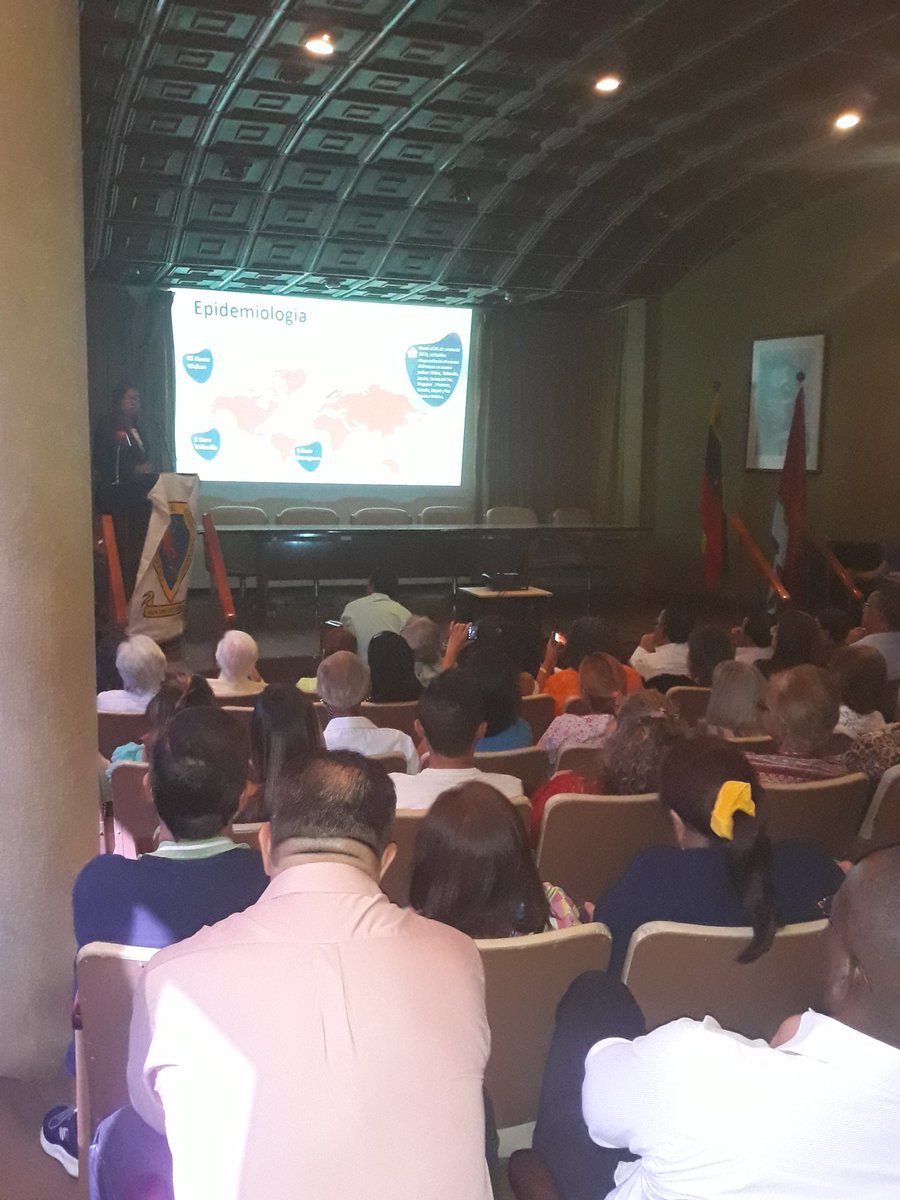 Fundacionmavid1's tweet photo. Se da inicio del conversatorio del #coronarovirus en el Auditorio de Colegios de medico del estado carabobo.
Palabras de la doctora Isabel Dias (medico Infectologo)
@svinfectologia @SVMI_Nacional
#Colegiodemedico #Carabobo #01febr #coronavirus https://t.co/np3WvXpEBc