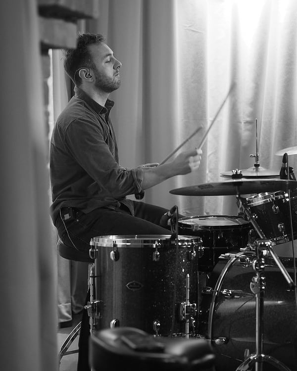 TodDoyle's tweet photo. This all started with pots and pans on the kitchen table about 25 years ago..... Eventually they bought me a drum kit. https://t.co/SVIRCUdsz4