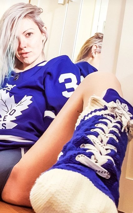 Who here is a hockey fan??
@MapleLeafs @HockeySockey https://t.co/FvtsdUL6rW