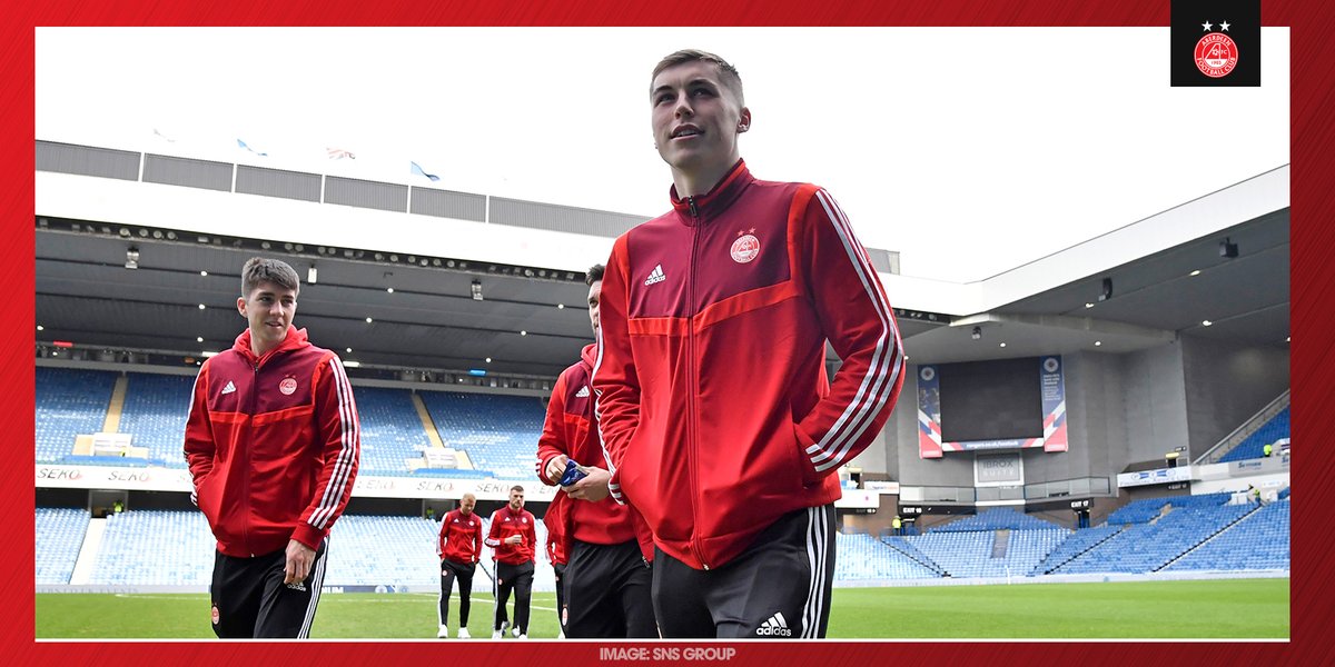 AberdeenFC's tweet photo. 🔴⚪️ The Dons have arrived #StandFree https://t.co/1CQwrZB4pp