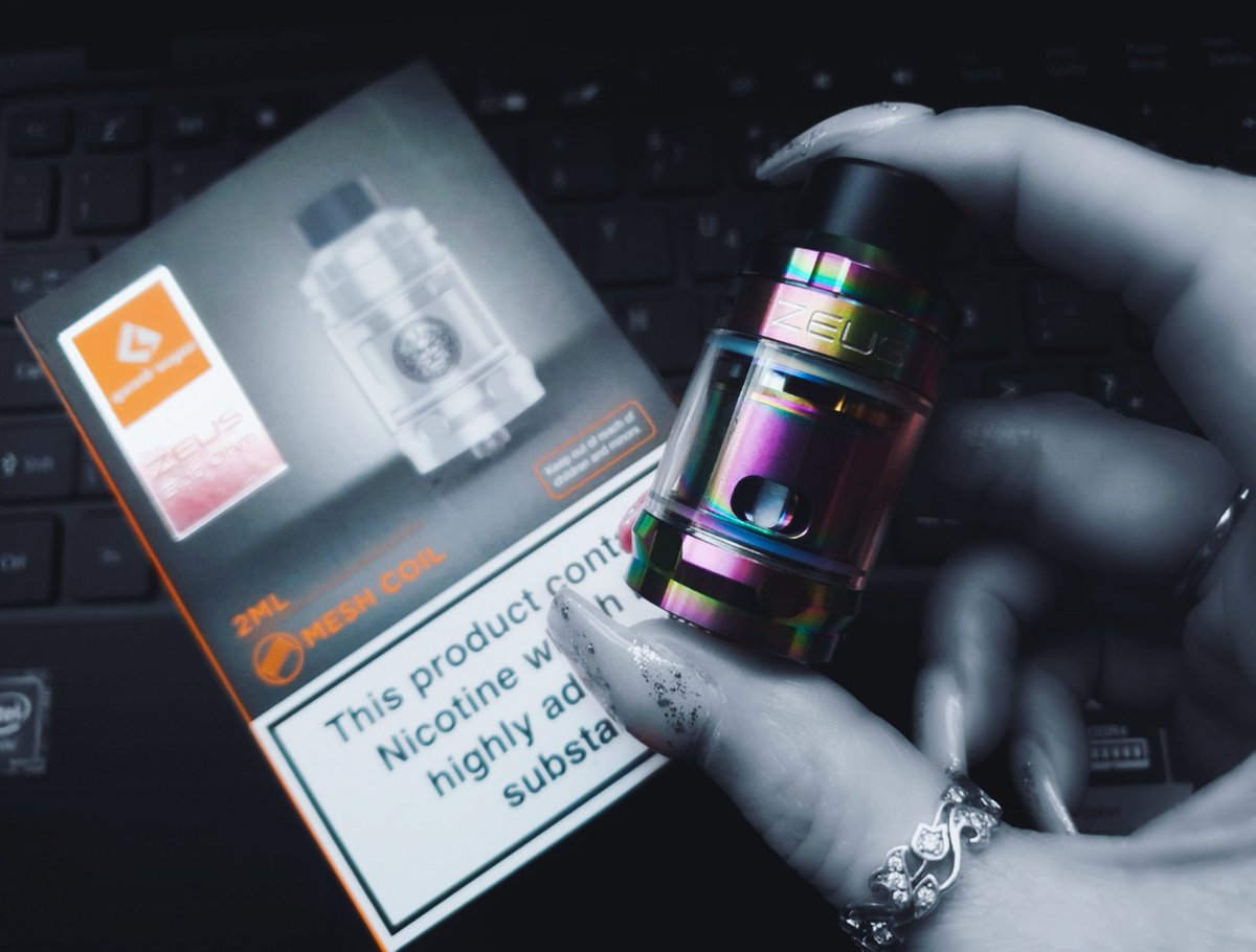 Geekvape Zeus Sub Ohm Tank 
.
Click the link in the bio to order yours 🤩💯👊💨💨
Dont forget the code - JANE15 😊👌💨💨
#geekvape #geekvapetech  #handcheck #handchecks #handcheckvape #handcheckgiveaway #vape #vapelife #vapenation #vapefam #vapeon #vapecommunity #vapelyfe #vapes