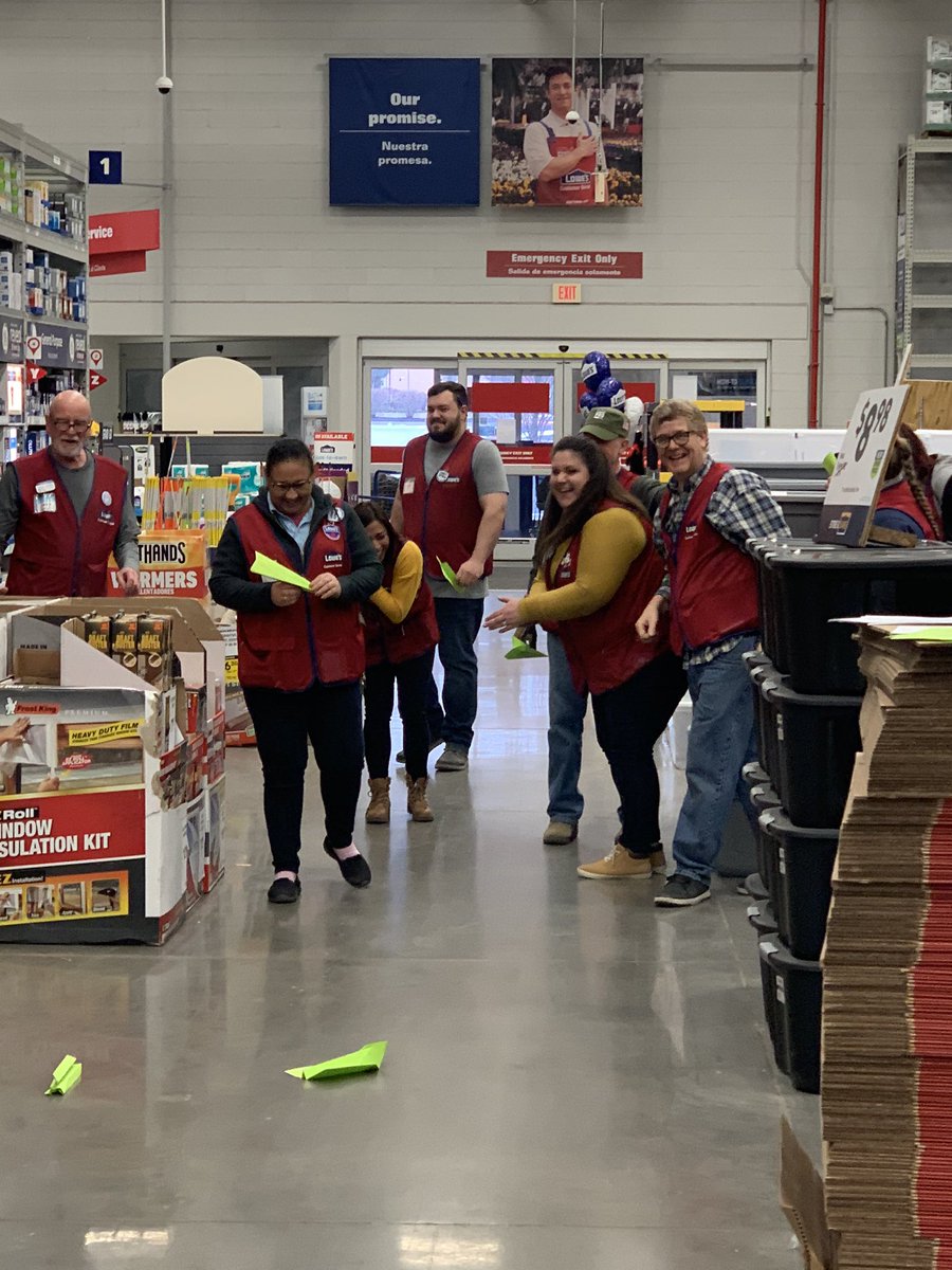 Lowes of Hatfield tweet media