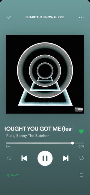 This song has been on repeat cus it hit different when you feel the lyrics  @russdiemon #SHAKETHESNOWGLOBE<a href="/tag/shakethesnowglobe"class="tags"><span>#shakethesnowglobe</span></a>