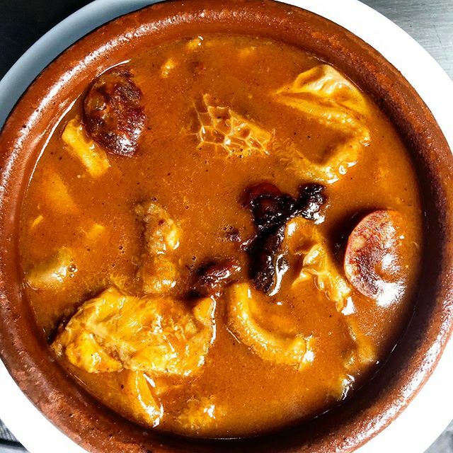 lsuarezdelezo's tweet photo. Callos en el #BarAlonso https://t.co/Sw3yCoOHU9 https://t.co/C67OLhuhi5