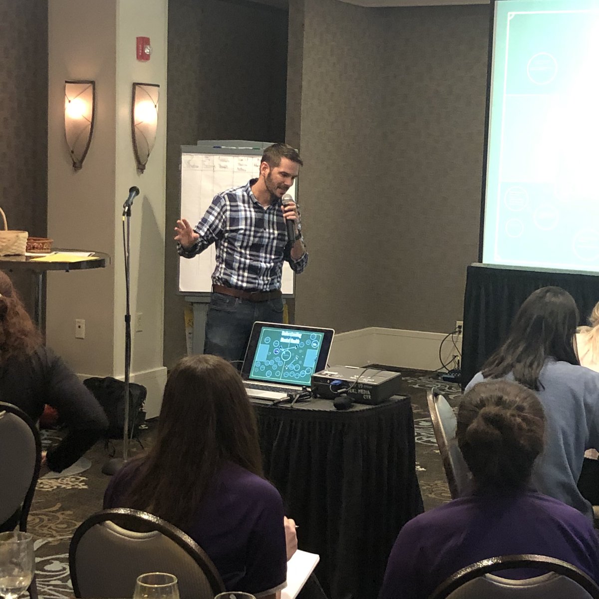 Empire8's tweet photo. John Rigney from @nazarethcollege is speaking to our student-athletes about a Mental Health tool kit at the #E8Summit @ChuckMitrano @ncaadiii. #E8 #leaderscompetehere #whyd3 #ncaasaac #d3saac https://t.co/nGUL2kWY2Q