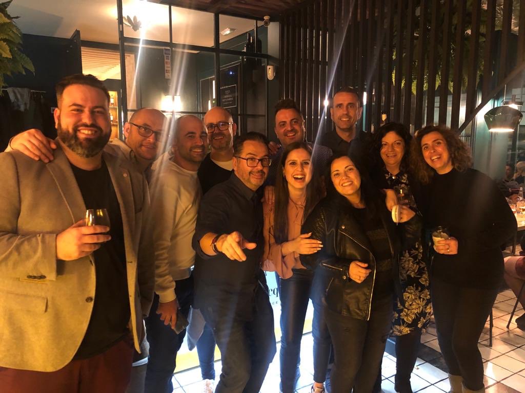 Ayer pudimos disfrutar de una nueva edición anual del <a href="/CEMKTD/">Congreso Extremeño de Marketing Digital⚡️CEMD2024</a> que se está convirtiendo en una referencia del marketing digital en España. Momento para reencontrarte con grandes profesionales de todo el país y disfrutar mientras compartimos nuestra pasión.