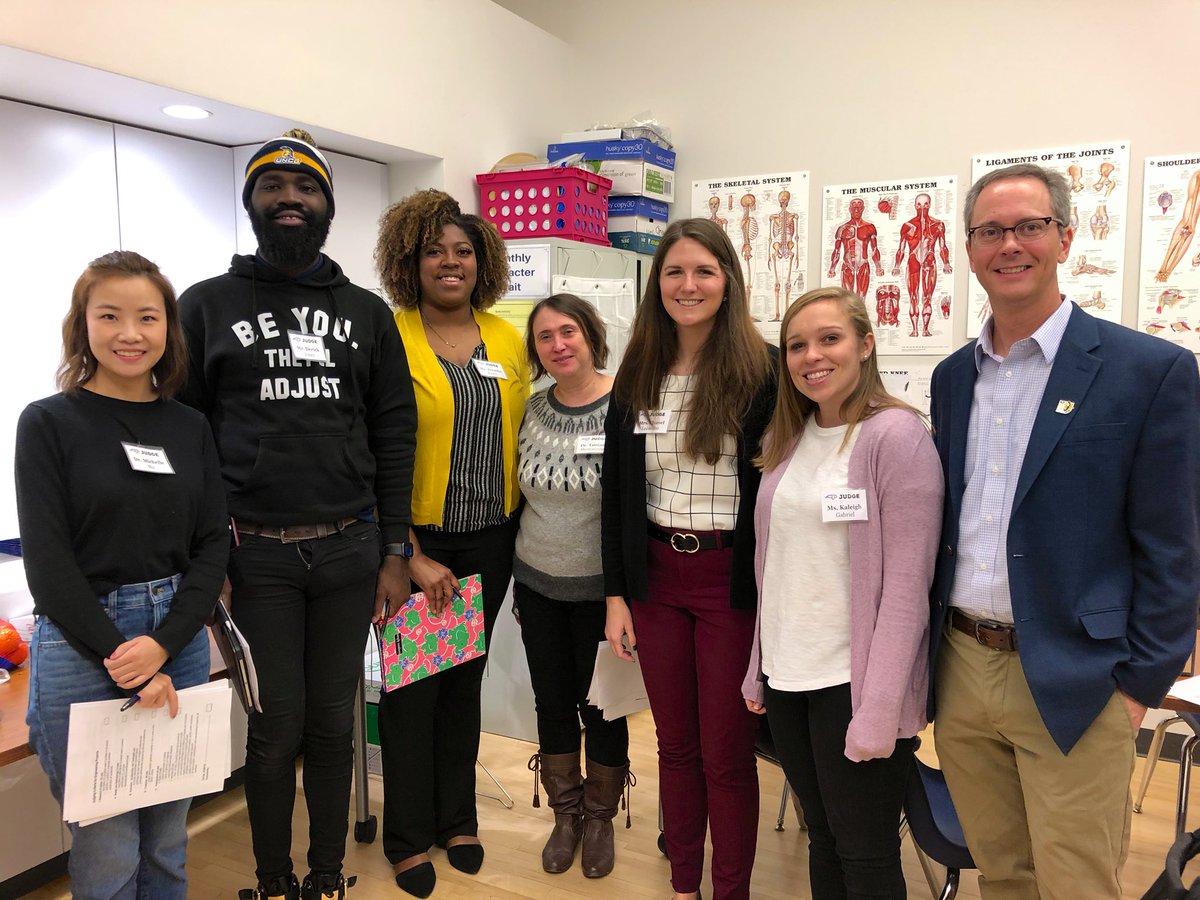 UNCG's tweet image. Good luck to all of the students competing in the Region 5 @NCScienceFair. 🔬📊

We're proud to host this STEM event on campus @MidCollegeUNCG today, and appreciate #UNCG faculty, staff, and students serving as event volunteers and presentation judges. 

#NCSTEM #NCed @unc_system