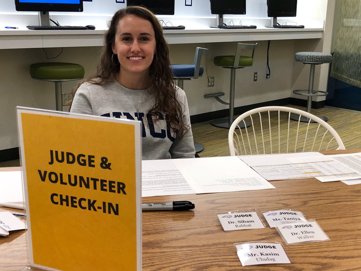 UNCG's tweet image. Good luck to all of the students competing in the Region 5 @NCScienceFair. 🔬📊

We're proud to host this STEM event on campus @MidCollegeUNCG today, and appreciate #UNCG faculty, staff, and students serving as event volunteers and presentation judges. 

#NCSTEM #NCed @unc_system