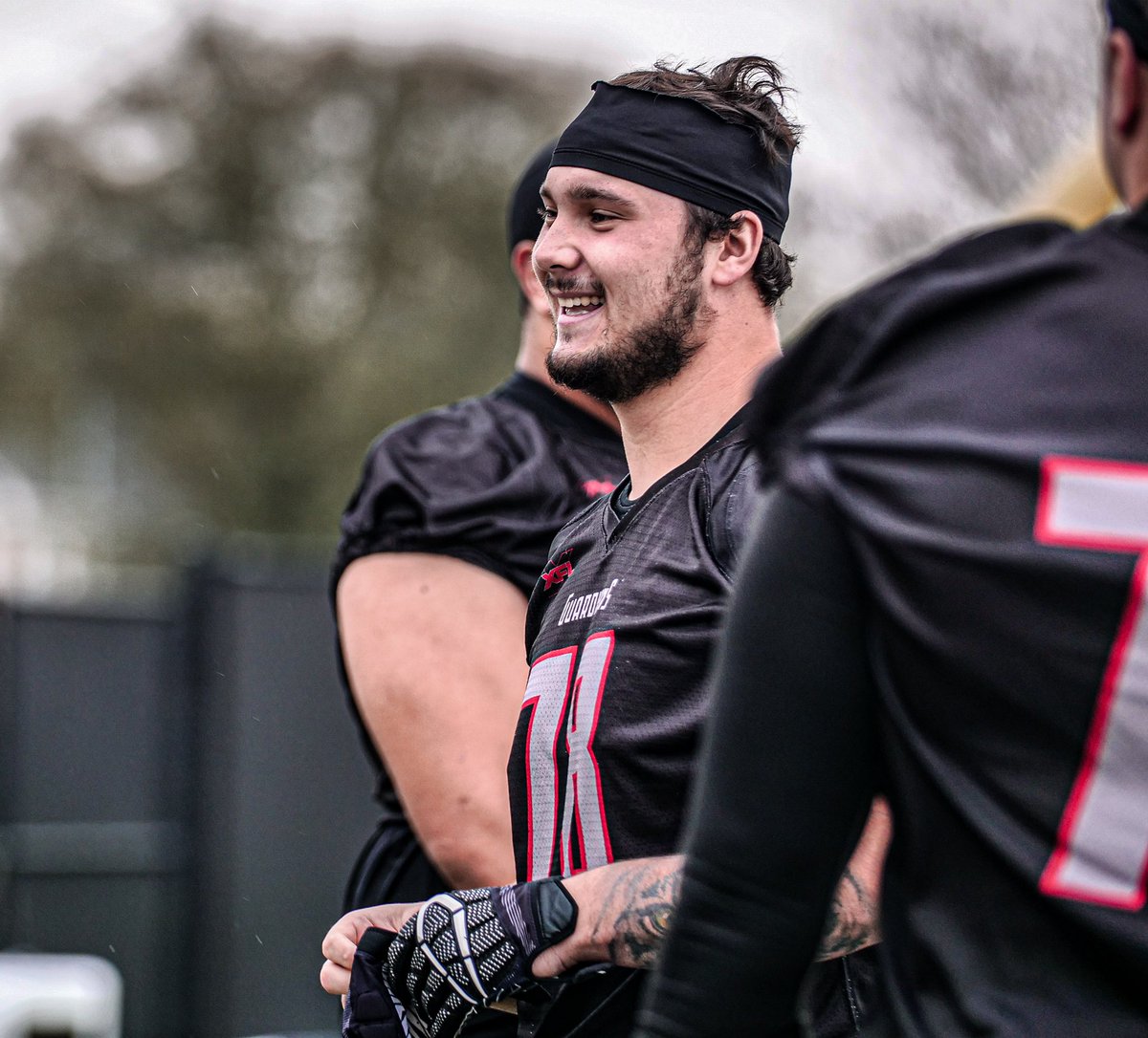 XFL_NewYork's tweet photo. Woke up smilin’ knowing we are 8️⃣ days away from kickoff! 

🎟-> https://t.co/oD2lnxuk3i
#ForTheLoveOfFootball https://t.co/gUzCtytUhc