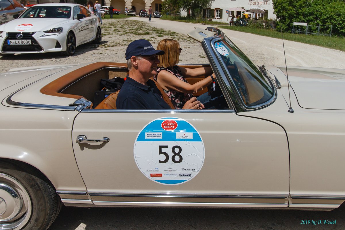 Ragpicker's tweet photo. Ok, auch ganz nett... hat aber halt nicht die Klasse vom Nightrider :-) #lasttweet
Fahren wie Gott in Franken: #ClassicSprint 2019 https://t.co/Ttq9B88MCr