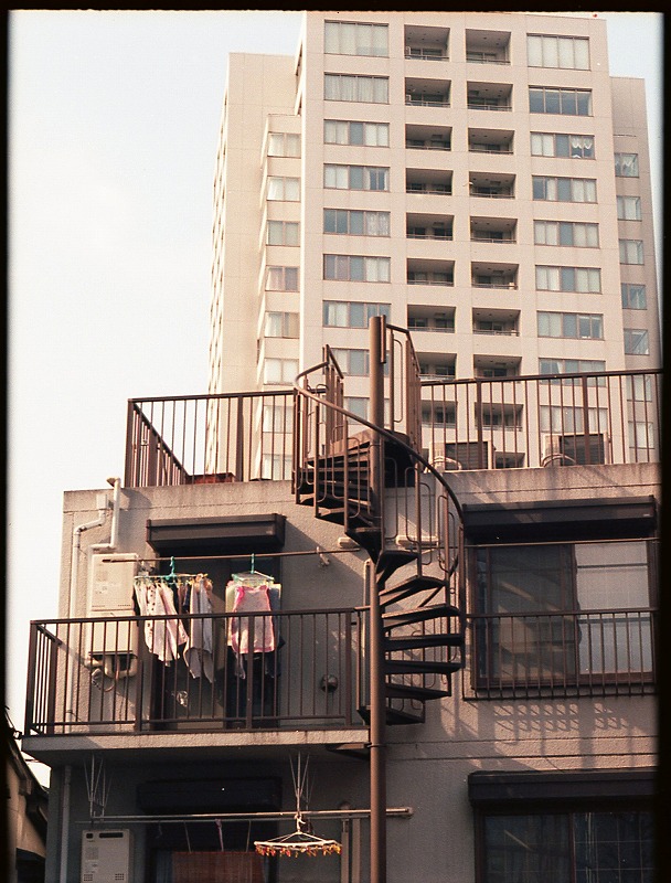 FrameHalf's tweet photo. 📷KONICA AUTOREX P 　50mm f1.7

#KONICA #AUTOREX #AUTOREFLEX #ハーフサイズ　 #halfframe #halfcamera #ハーフサイズ #フィルム #filmphotography https://t.co/n8RvZ4Pqzq