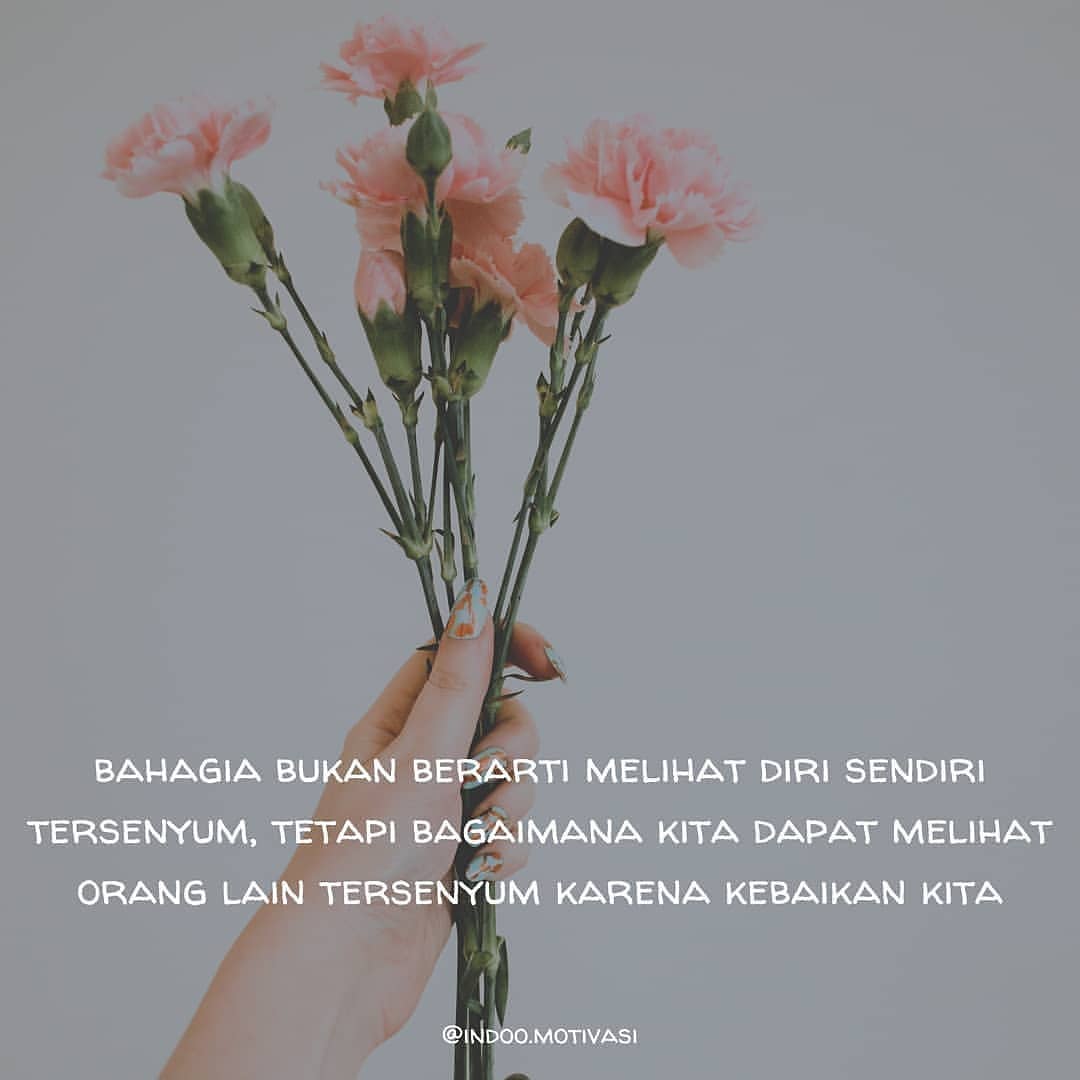AnekaKataRemaj1's tweet photo. "Bahagia itu bukan berarti melihat diri sendiri tersenyum, tetapi bagaimana kita dapat melihat orang lain tersenyum karena kebaikan kita "
#AnKaRe https://t.co/ARKCfOZ99p