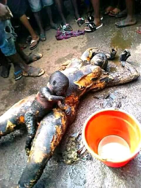 PFuanyi's tweet photo. Viewers discretion. As the world remain silent, the French Cameroun military continue to kill innocent civilians with absolute impunity, not only kills but kills women and their children, then burn them. #StopGenocideInAmbazoniaNow @CNN @BBCBreaking @UN @_AfricanUnion @SenWarren https://t.co/5ZEd6lreDj
