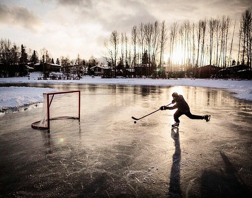 gcarterhockey's tweet photo. The playoff picture is starting to form and tournament season is not far off! Here is a great article from our Pro Staff about 'staying in the moment'. https://t.co/yKrCv5dNQB
#GregCarterHockeySchool #GregCarter #Playoffs #Success #hockeylife https://t.co/svh2avUogm