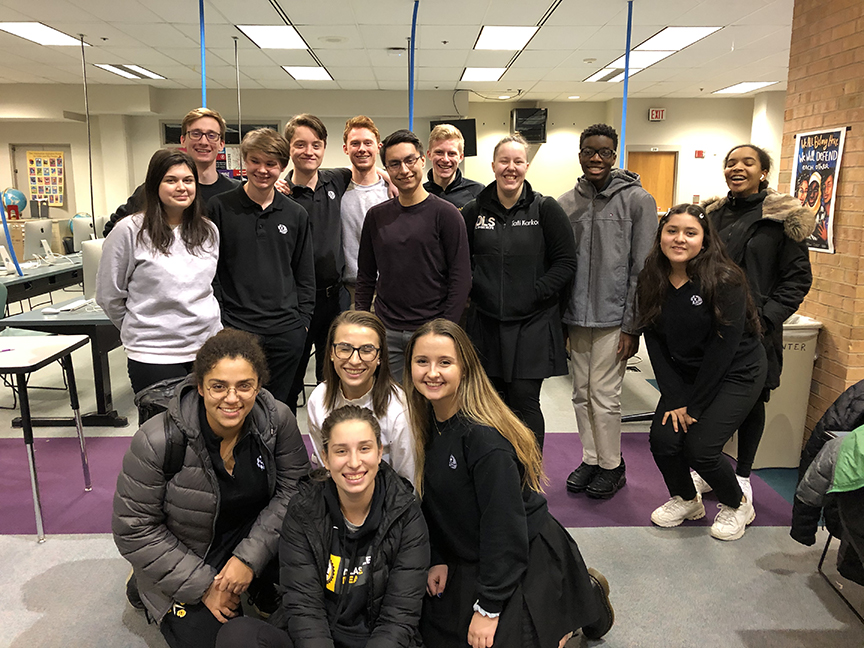 DLSislanders's tweet photo. Congratulations to the @DLS_Activities Quiz Bowl team, which qualified this week for both the Minnesota state and NAQT national competitions. Good luck to the team of Andrew Amell, Sebastian Dominguez, Abby Hames, and Joey Hanson. #GoBigDe https://t.co/hKKfjhxzKm