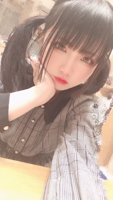 コスプレイヤーmonaのTwitter画像23
