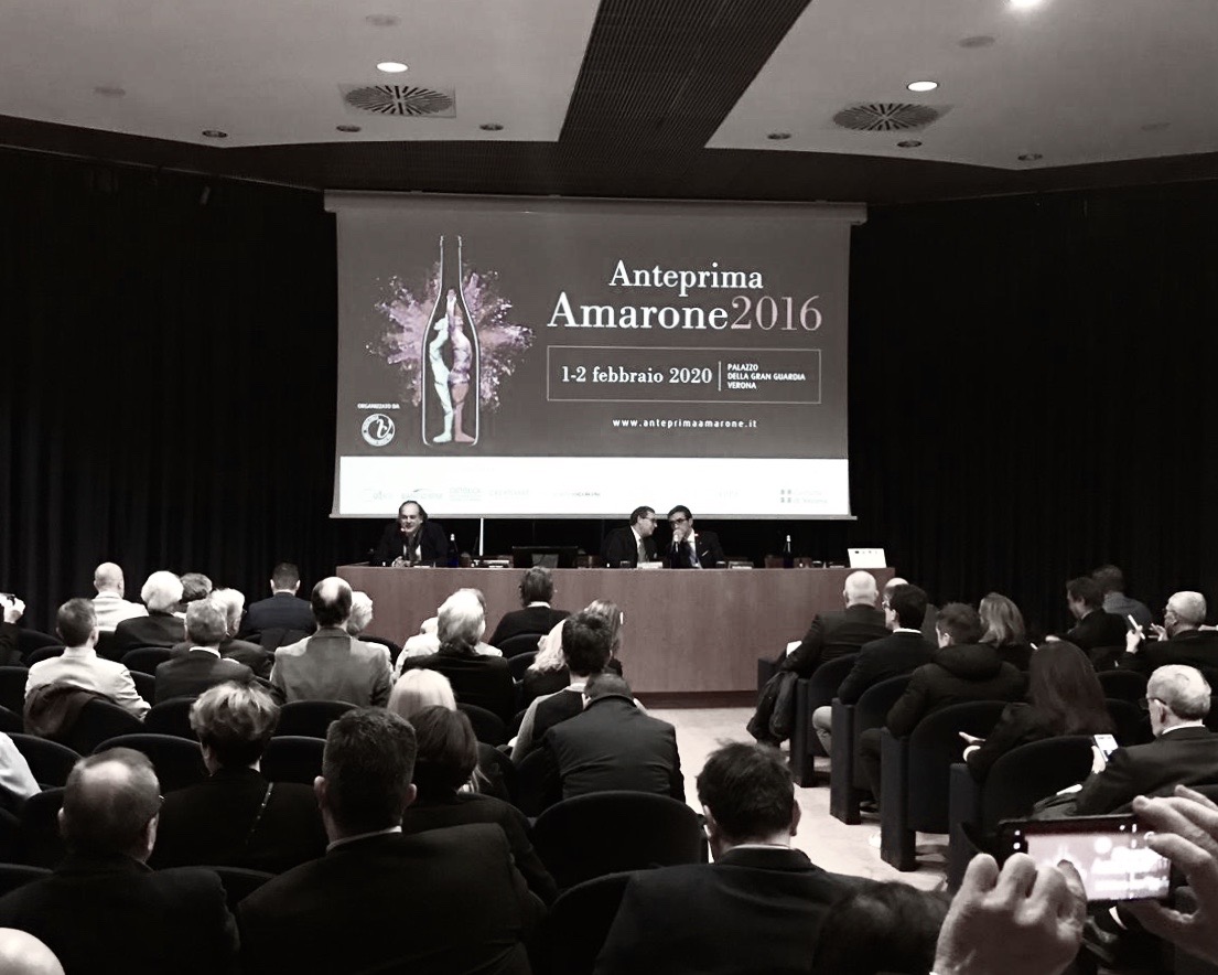 HANGARtaste's tweet photo. Today @HANGARdesign is at #AnteprimaAmarone2016 in #Verona a great event where the iconic Amarone Valpolicella is the protagonist
@C_Valpolicella #ConsorzioTutelaViniValpolicella #Valpolicella #HangarTaste #HangarDesignGroup #wine #winecommunication https://t.co/FJUeUoyxaA