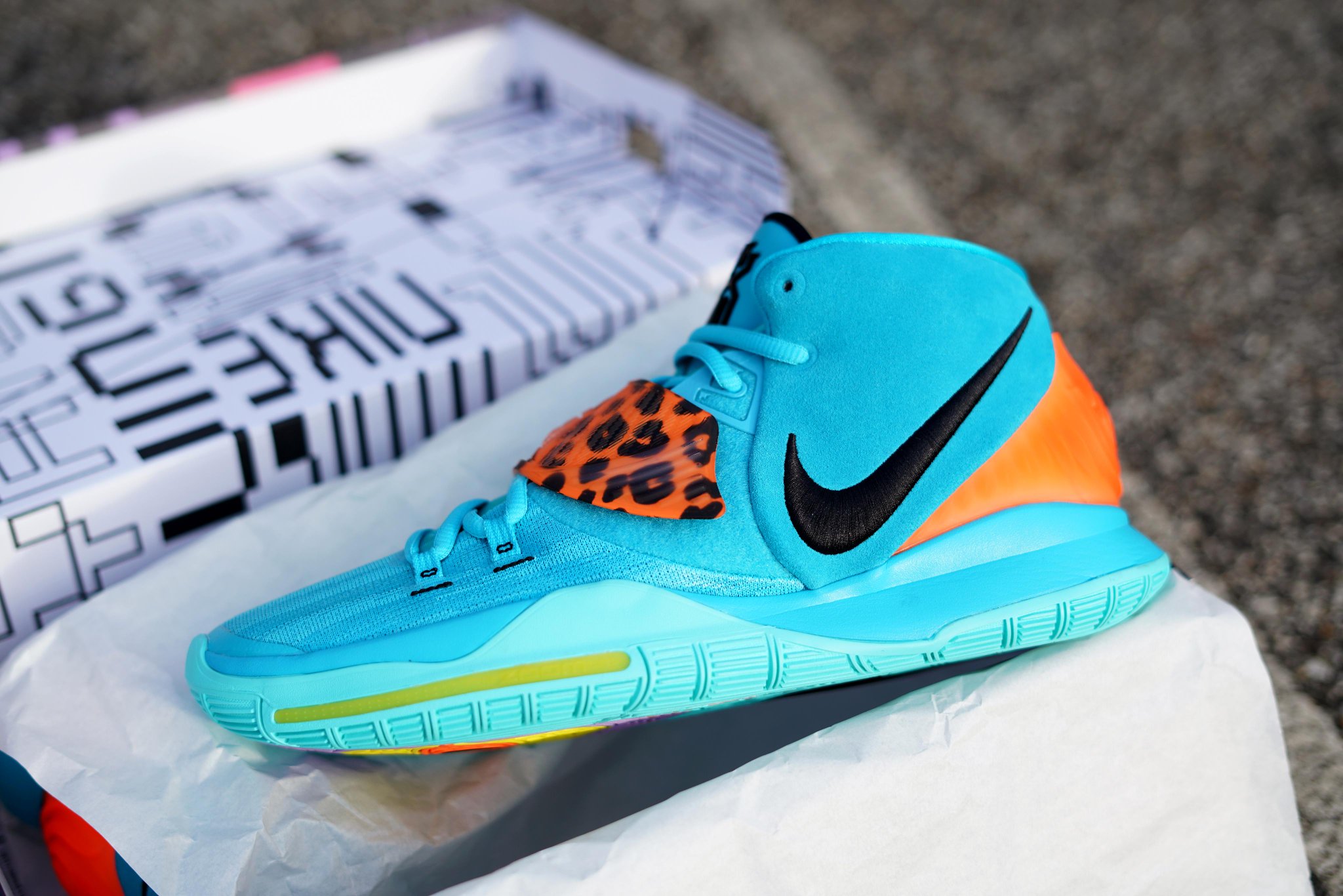 hibbett sports kyrie 6