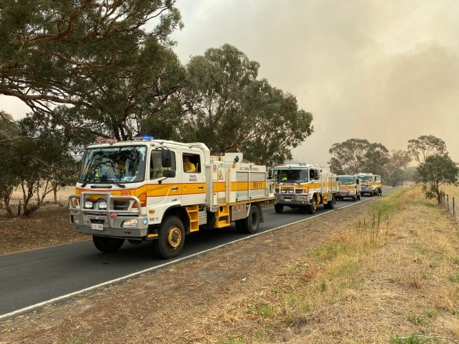 ACT_ESA's tweet photo. GOOD NEWS - ASSETS SAVED https://t.co/HntegLawOC #GoodNews #AssetsSaved #OrroralFire #ACTBushfire https://t.co/ckKkJJ19jq