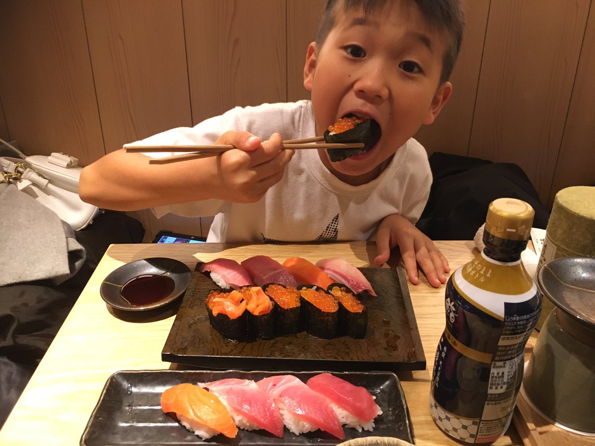 箸の持ち方 が話題になって安倍総理のお箸の持ち方を思い出される Togetter 箸の持ち方 が話題になって安倍総理のお箸の持ち方を思い出される Togetter
