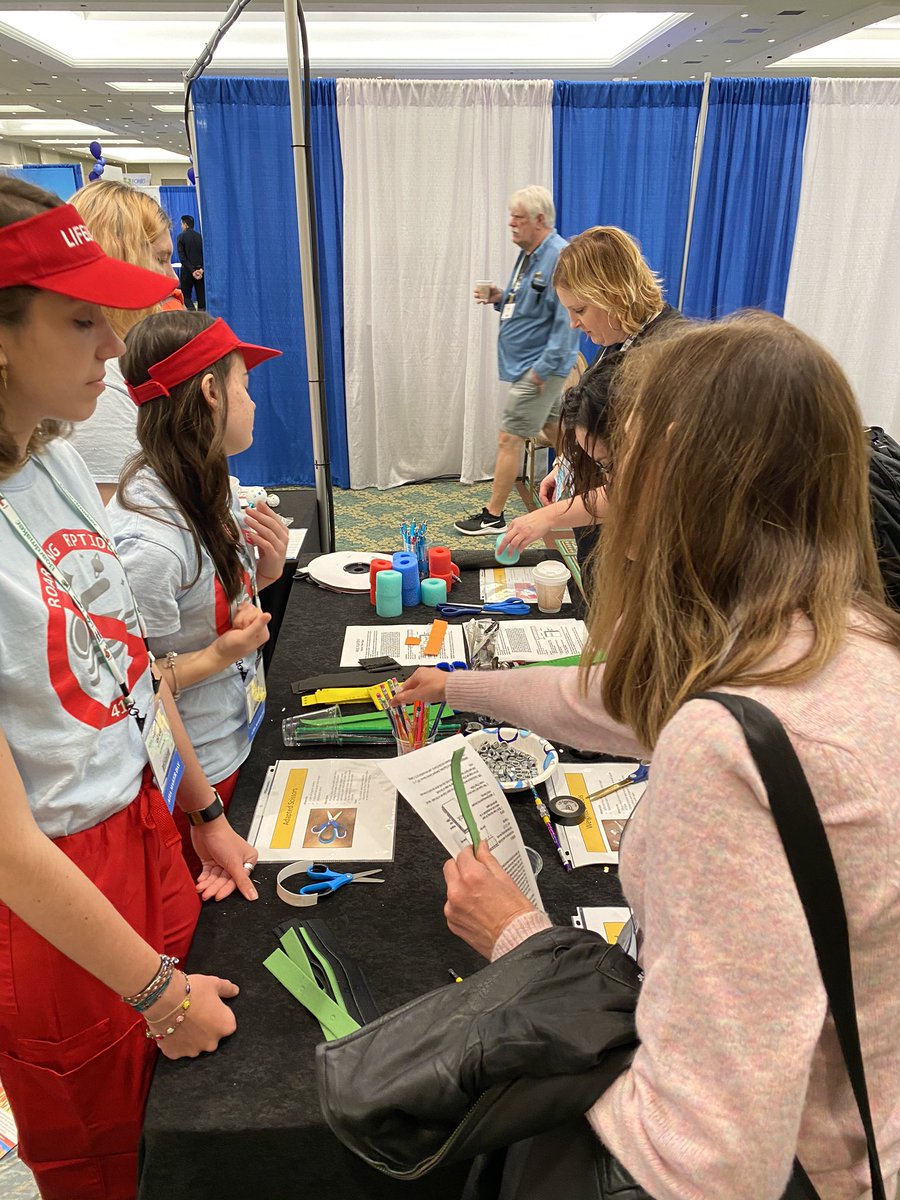atiaorlando's tweet photo. Creating some amazing AT solutions in the Exhibit Hall at Maker Day 3.0 #ATIA20 #atia2020 https://t.co/6Of1t1nQnN