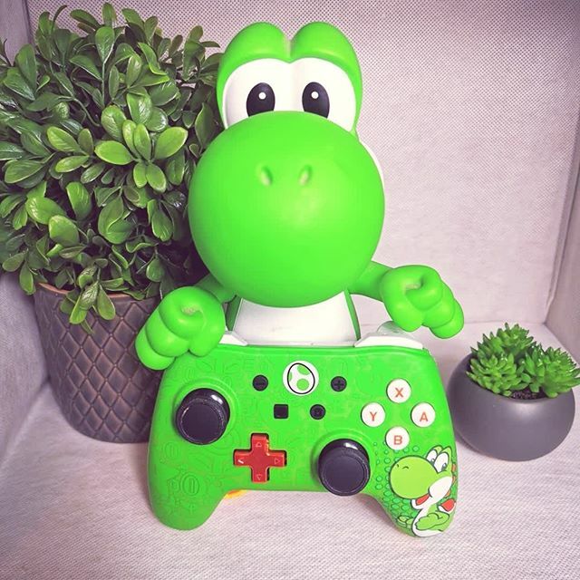 Kptain_Yoshi's tweet image. ⠀▪️ I wish you a happy weekend to play ☺️⠀
.⠀
▪️ Je vous souhaite un joyeux week-end pour jouer ☺️⠀
.⠀
---------------------------------⠀
.⠀
#yoshi #controller #switchcontroller #switch #nintendoswitch #supernintendo #nintendo #nintendolife #nins… ift.tt/2GGwOKj