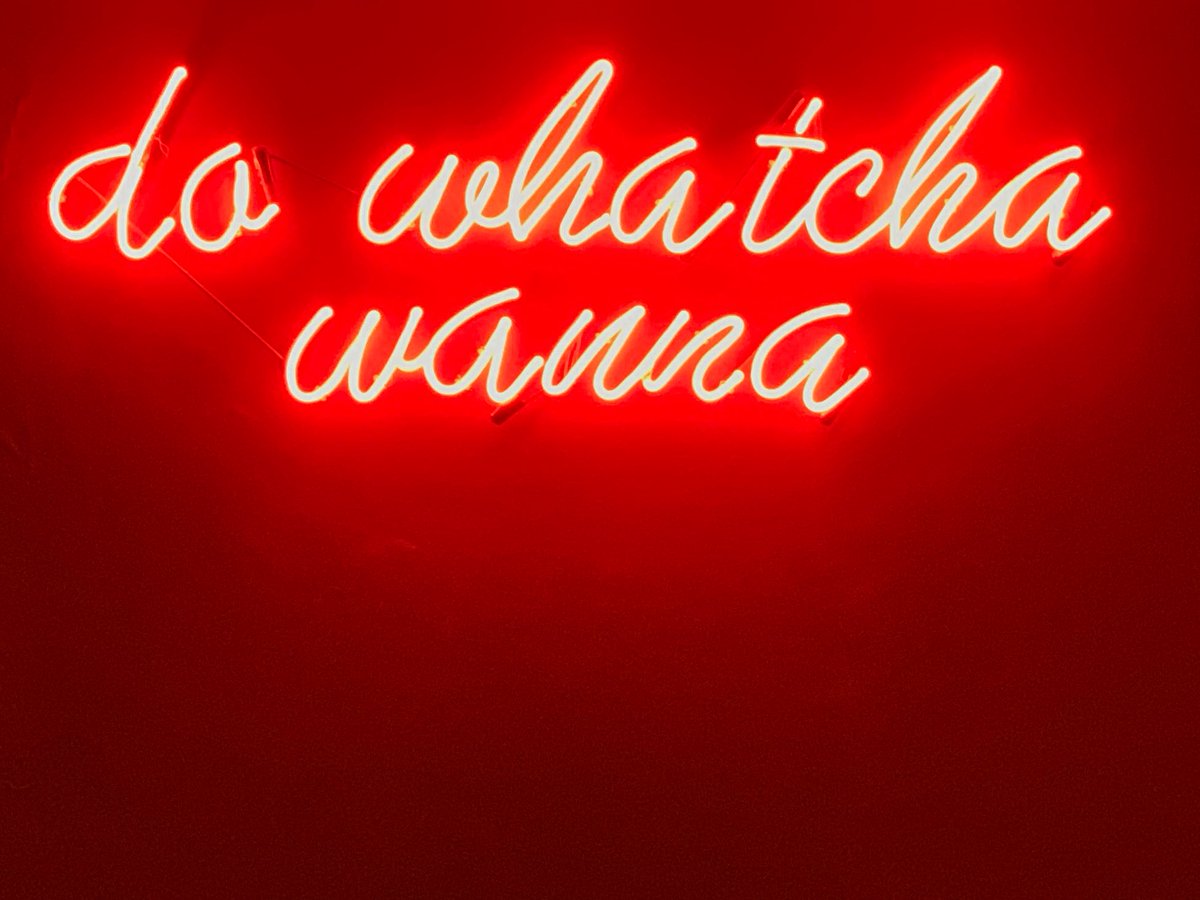 DavidMora's tweet photo. Weekend vibes. ✨❤️ #DoWhatchaWanna #MonkeyBoard #NewOrleans https://t.co/H7JJy0VQmz