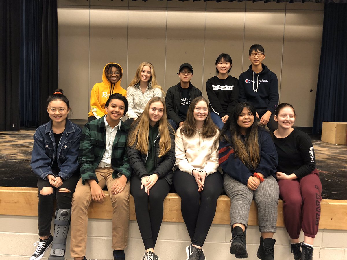 NorthMetroTO's tweet photo. Over the final week leading up to the Youth A Cappella Challenge, we'll be introducing the remaining contestants.

Meet Rezonance! They are a high school group from Newmarket that includes 14 singers. This will be their first time competing in our A Cappella Challenge. https://t.co/KLSiPD9JcU