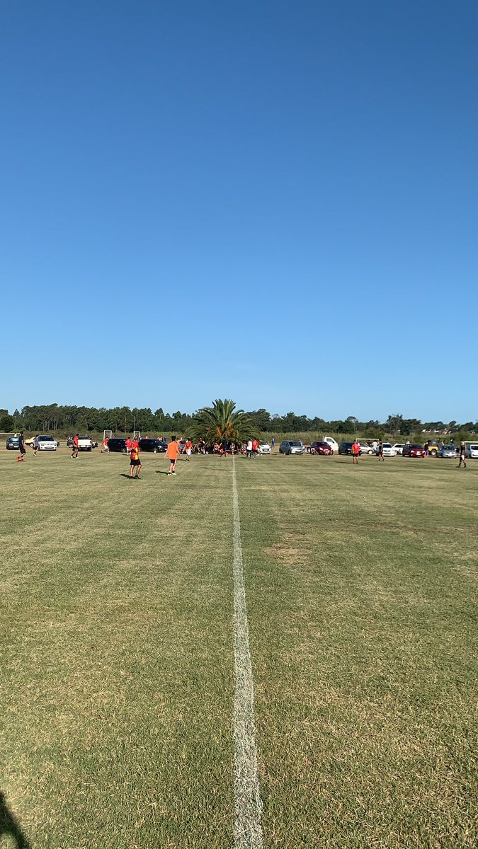 Primera práctica con los amigos dé Estudiantes de la playa