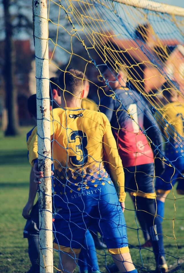 ClubcrestSports's tweet photo. Fancy a bespoke kit for the new season? We are currently working on a number of exciting projects and helping grassroot clubs streamline their casual, kit and team wear from top to bottom. Get in touch for a no obligation quotation: sales@clubcrest.co.uk #bespokekits #newkit https://t.co/rdatRiVHsK