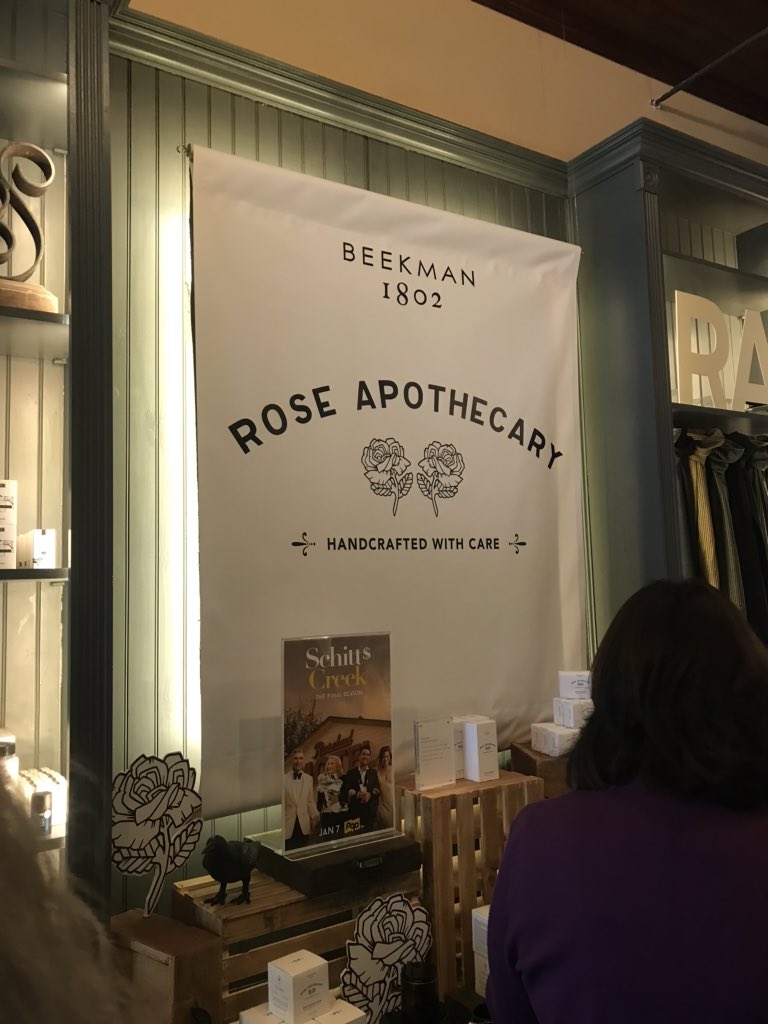 lammags's tweet image. It’s real. It’s simply the best. And I was there. @SchittsCreek @danjlevy #frans